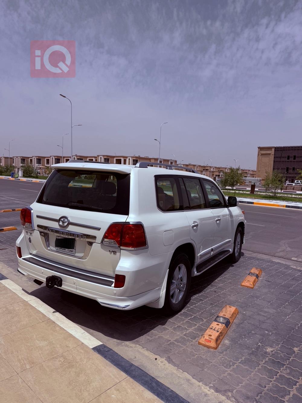 تويوتا لاندكروزر